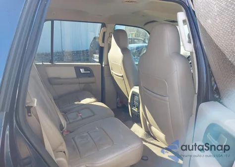 2004 Ford Expedition Xlt z USA, uszkodzony, nr VIN 1FMRU15W94LA31150